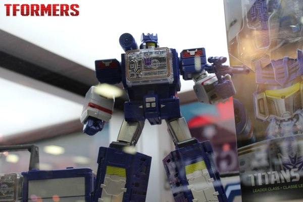 SDCC 2016   Generations Platinum Series And Titans Return Preview Night Display 117 (117 of 157)